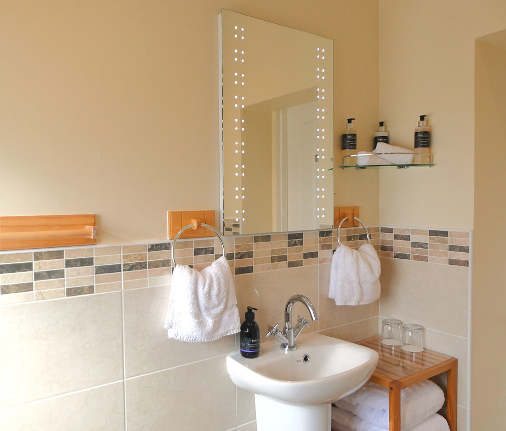 Room 3 ensuite at The Willows Guest Accommodation Fort William